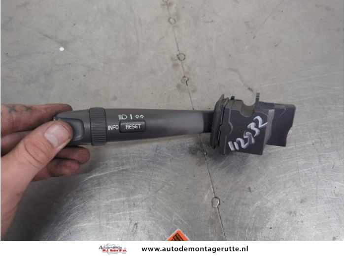Gebruikte Schakelaar Richtingaanwijzer Volvo V70 O209711
