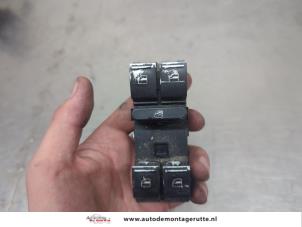 O209713 Gebruikte combischakelaar ramen Volkswagen Touran