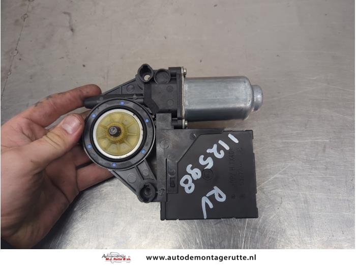 Gebruikte Motor electrisch raam Volkswagen Touran O209714