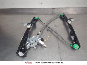 O209727 Gebruikte ruitmechaniek 4deurs links-voor Ford Focus