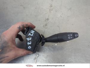 O209728 Gebruikte ruitenwis schakelaar Ford Focus