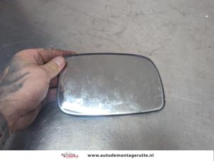 O209733 Gebruikte spiegelglas rechts Daihatsu Sirion