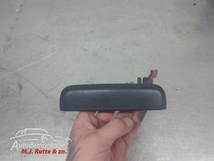 O209761 Gebruikte portiergreep 4deurs links-voor Peugeot 207