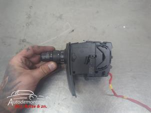 O209794 Gebruikte pinker schakelaar Renault Kangoo