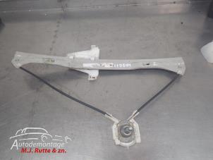 O209804 Gebruikte ruitmechaniek 2deurs links-voor Volkswagen Fox