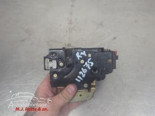 O209837 Gebruikte deurslot mechaniek 4deurs rechts-voor Audi A2