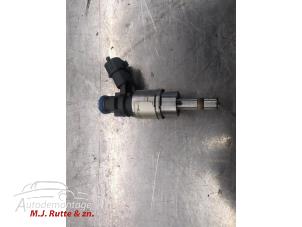 O209869 Gebruikte injector (benzine injectie) Alfa Romeo 159