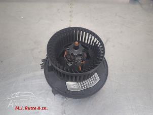 O209883 Gebruikte chaufage ventilatiemotor Volkswagen Golf