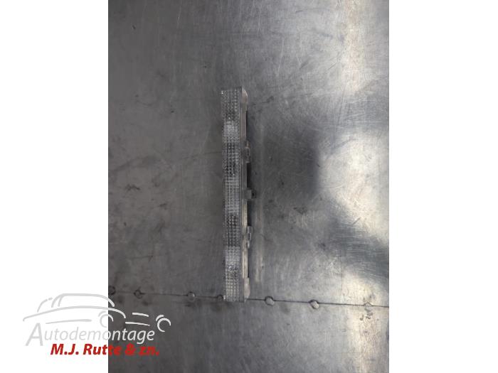Gebruikte Extra Remlicht midden Toyota Yaris O209896