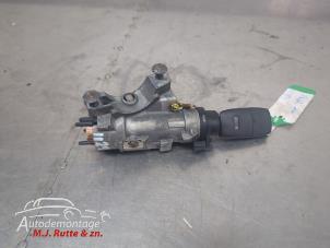 O209911 Gebruikte kontaktslot+sleutel Audi TT