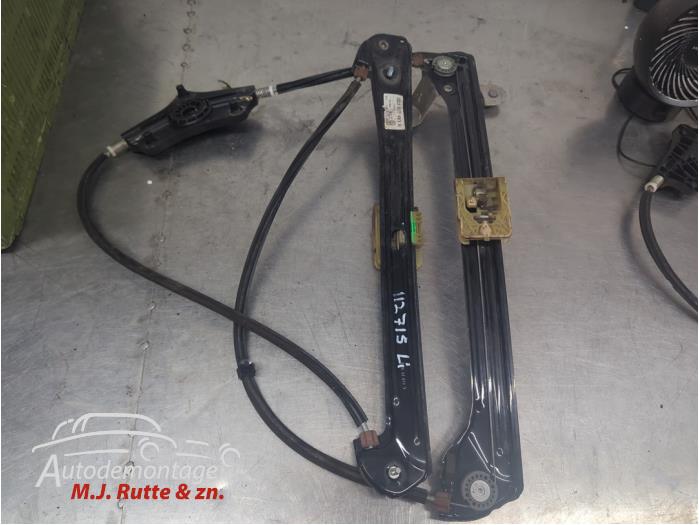 Gebruikte Raammechaniek 2Deurs links-voor Volkswagen Golf O209929