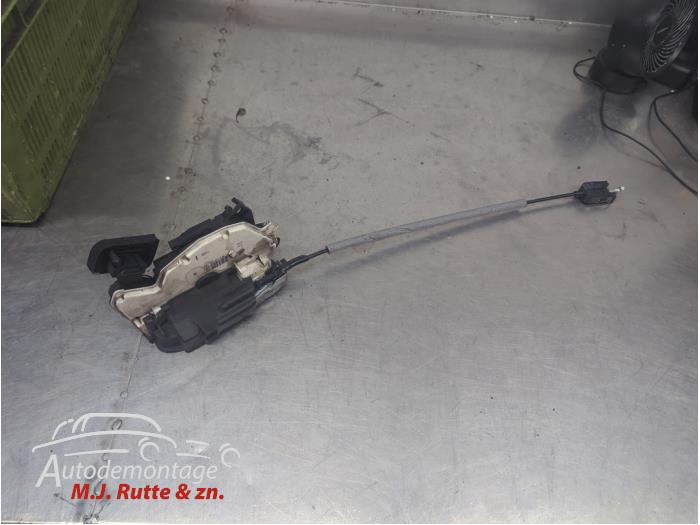 Gebruikte Deurslot Mechaniek 2Deurs rechts Volkswagen Golf O209931