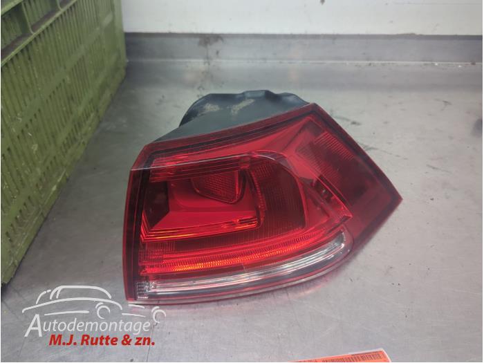 Gebruikte Achterlicht rechts Volkswagen Golf O209938
