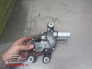 O209941 Gebruikte motor ruitenwisser achter Volkswagen Golf