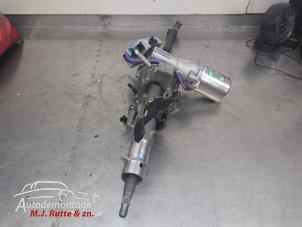 O209945 Gebruikte servo elektrisch Kia Rio