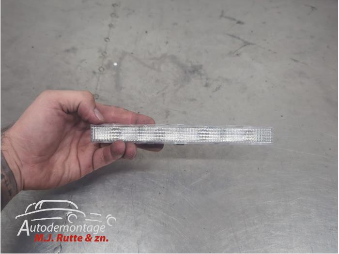 Gebruikte Remlicht Extra midden Toyota Yaris O209953