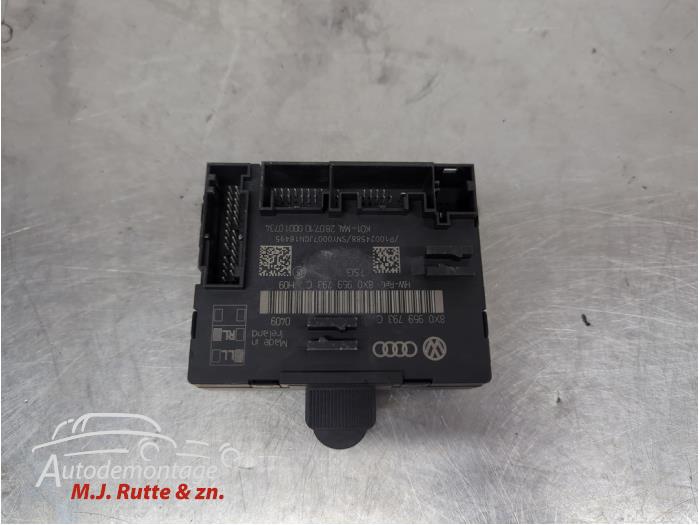 Gebruikte Comfort Module Skoda Superb O210010