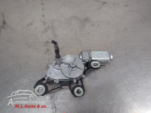 O210034 Gebruikte motor ruitenwisser achter Skoda Superb