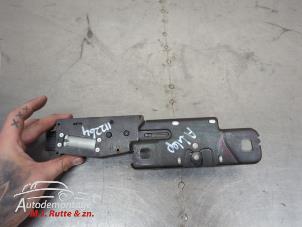 O210038 Gebruikte achterklep slotmechaniek Skoda Superb