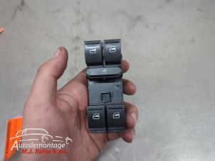O210052 Gebruikte combischakelaar ramen Skoda Superb