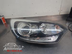 O210054 Gebruikte rechter koplamp Kia Rio
