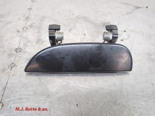 O210089 Gebruikte portiergreep 4deurs links-voor Daihatsu Cuore