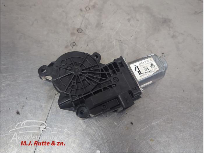 Gebruikte Portierruitmotor Seat Ibiza O210098