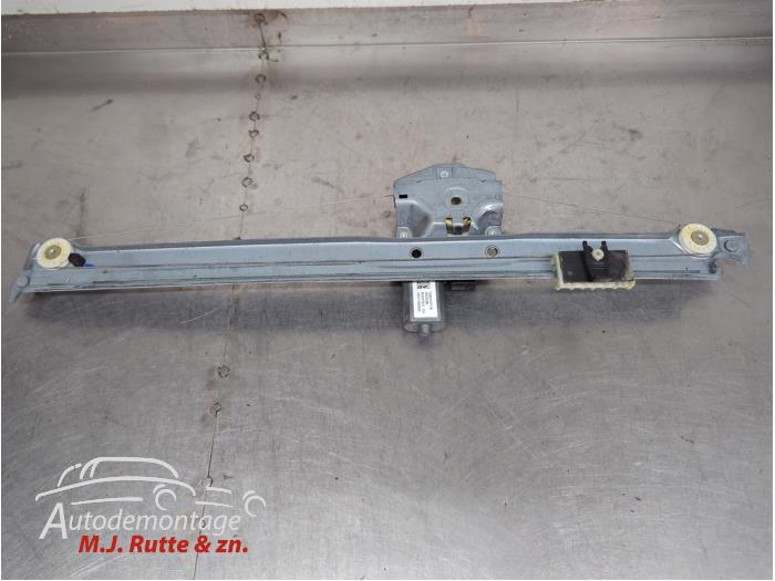Gebruikte Raammechaniek 2Deurs rechts-voor Renault Trafic O210163