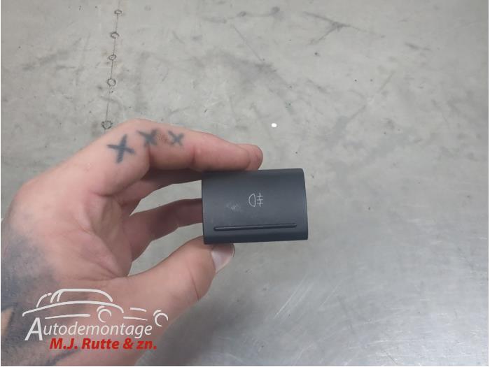 Gebruikte Schakelaar Mistlamp Volkswagen Fox O210198