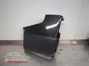 O210217 Gebruikte bumperdeel links-achter Renault Trafic