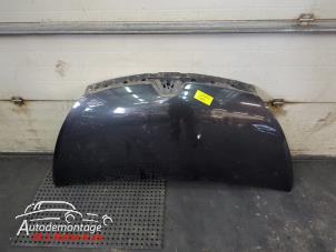 O210236 Gebruikte motorkap Renault Trafic