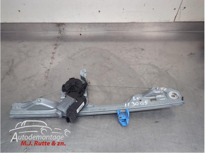Gebruikte Ruitmechaniek 4Deurs links-voor Renault Modus O210276