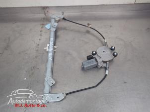 O210286 Gebruikte ruitmechaniek 4deurs rechts-voor Fiat Panda