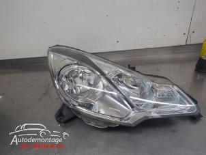O210290 Gebruikte koplamp rechts Citroen DS3