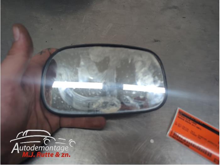 Gebruikte Spiegelglas links Nissan Micra O210330