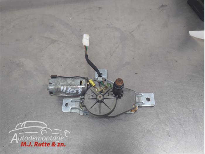 Gebruikte Ruitenwissermotor achter Nissan Micra O210331