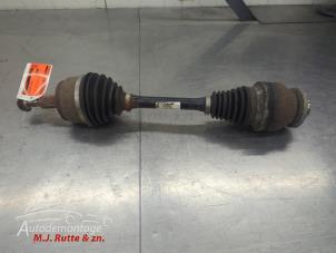 O210379 Gebruikte cardanas links-voor (vwa) Volkswagen Transporter