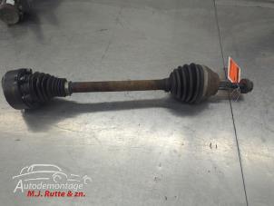 O210394 Gebruikte cardanas links-voor (vwa) Volkswagen Golf