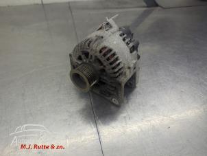 O210372 Gebruikte alternator Renault Megane