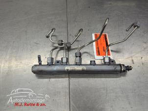 O210441 Gebruikte injector brug Renault Trafic