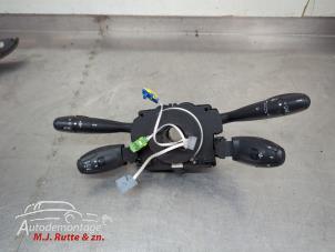 O210486 Gebruikte licht + raw schakelaar Citroen Xsara Picasso