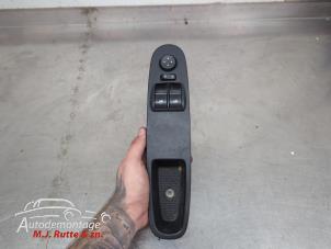 O210494 Gebruikte combischakelaar ramen Fiat Punto