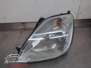O210499 Gebruikte linker koplamp Ford Fiesta