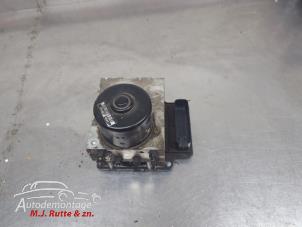 O210547 Gebruikte abs pomp Audi TT