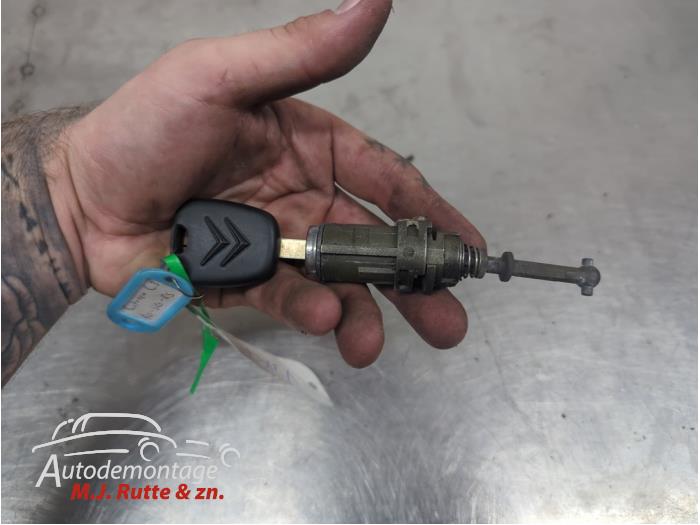 Gebruikte Deurslot Cilinder links Citroen C3 O210577