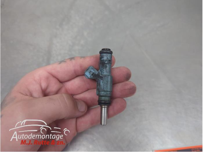 Gebruikte Injector (benzine injectie) Audi TT O210580