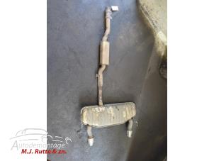 O210585 Gebruikte uitlaat midden+einddemper Audi TT
