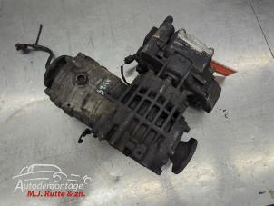 O210605 Gebruikte cardanklok achter Audi TT