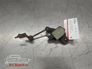 O210684 Gebruikte xenon hoogteregelaar Volkswagen Golf