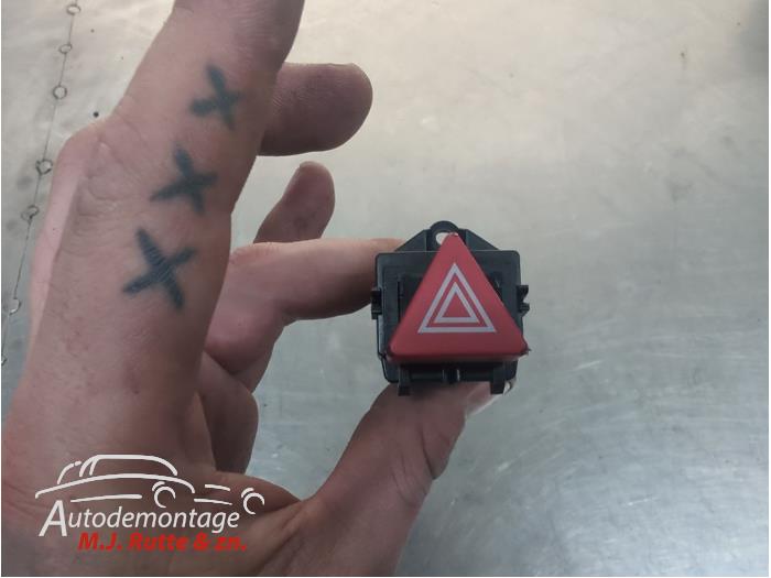 Gebruikte Gevarenlicht Schakelaar Audi A2 O210685